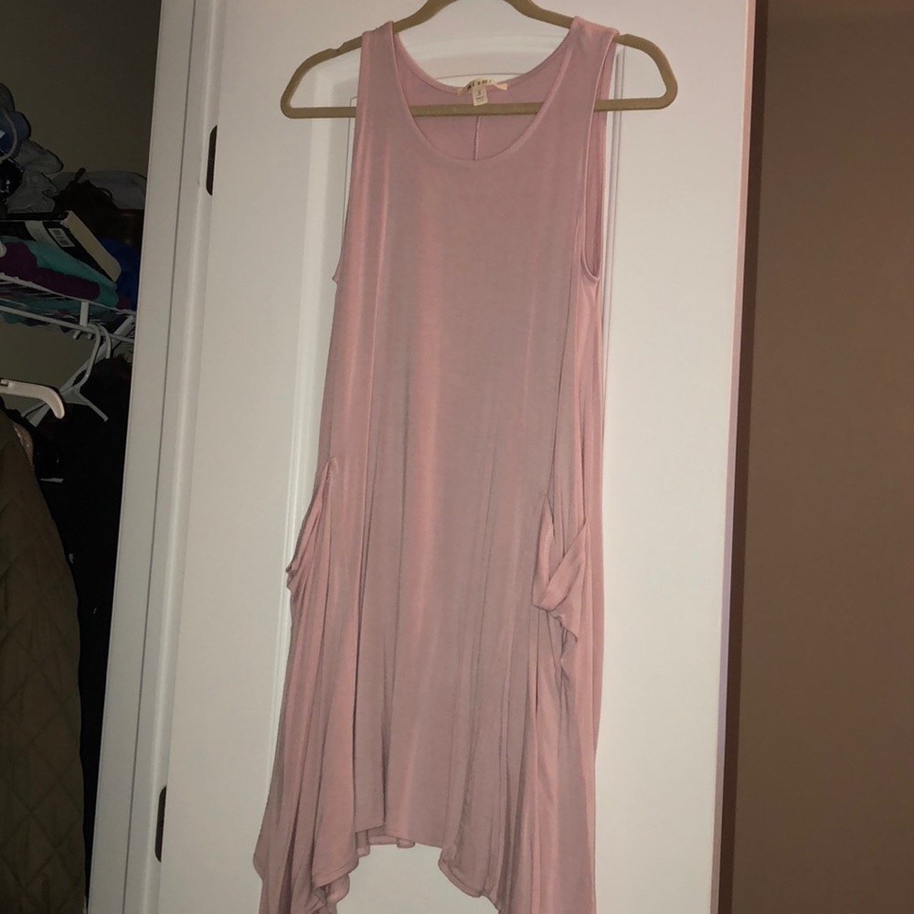 Francesca’s - Comfortable, long, blush dress